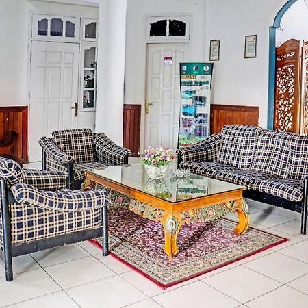 Oyo 90483 Homestay Permata Syariah Bangko Ngoại thất bức ảnh